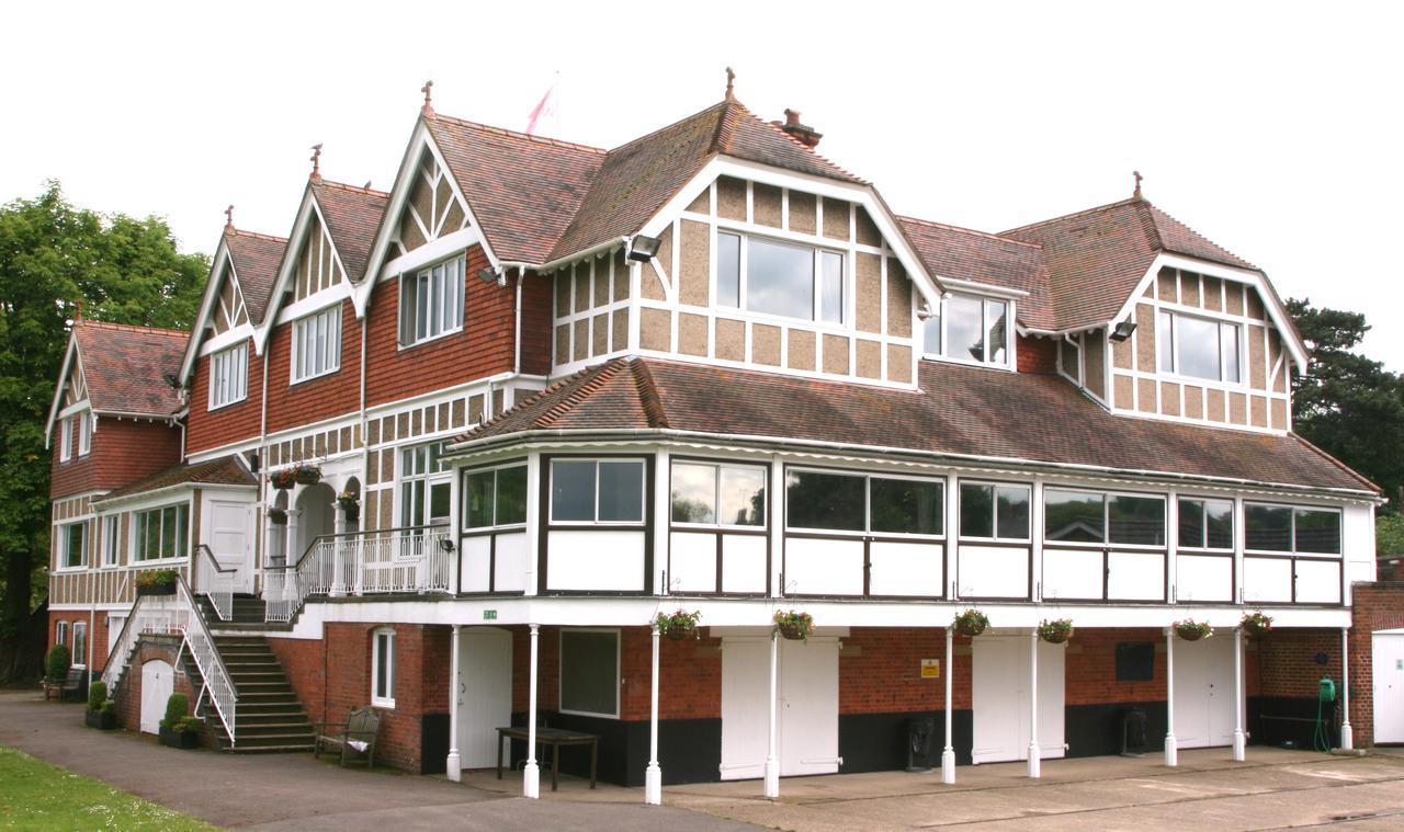 Leander Club Hotel Henley-on-Thames ภายนอก รูปภาพ